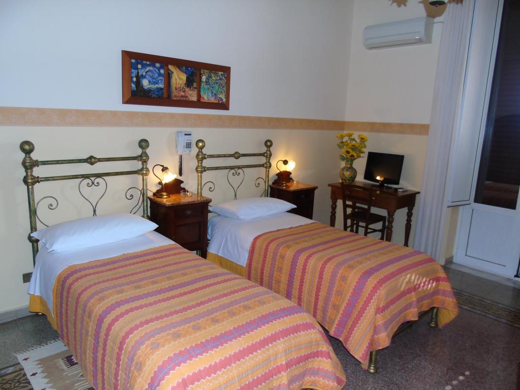 Albergo Cavour Palermo Exteriör bild