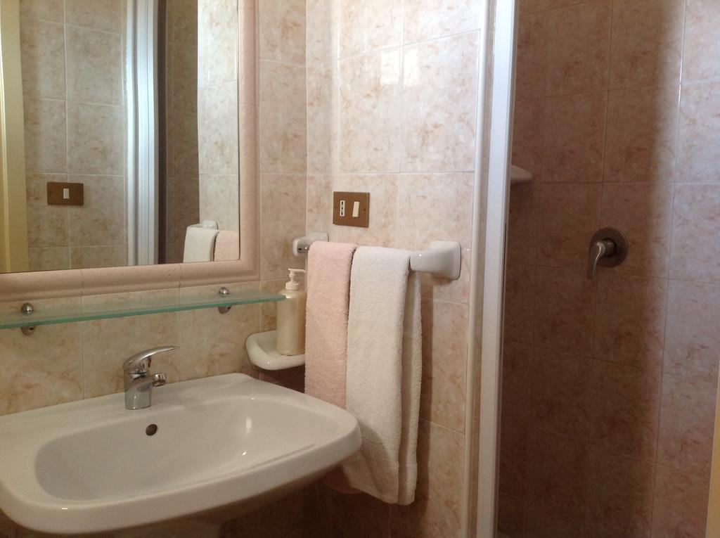Albergo Cavour Palermo Exteriör bild